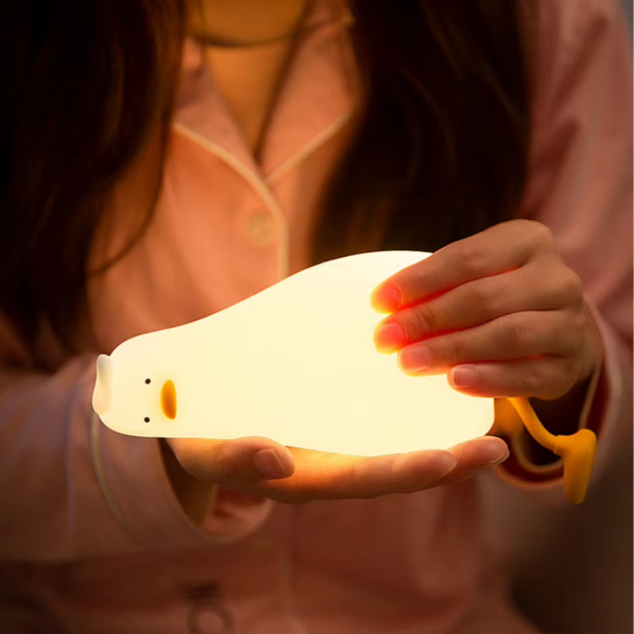 Lámpara Nocturna LED de Silicona en Forma de Pato – Recargable, Suave y Ajustable para Niños